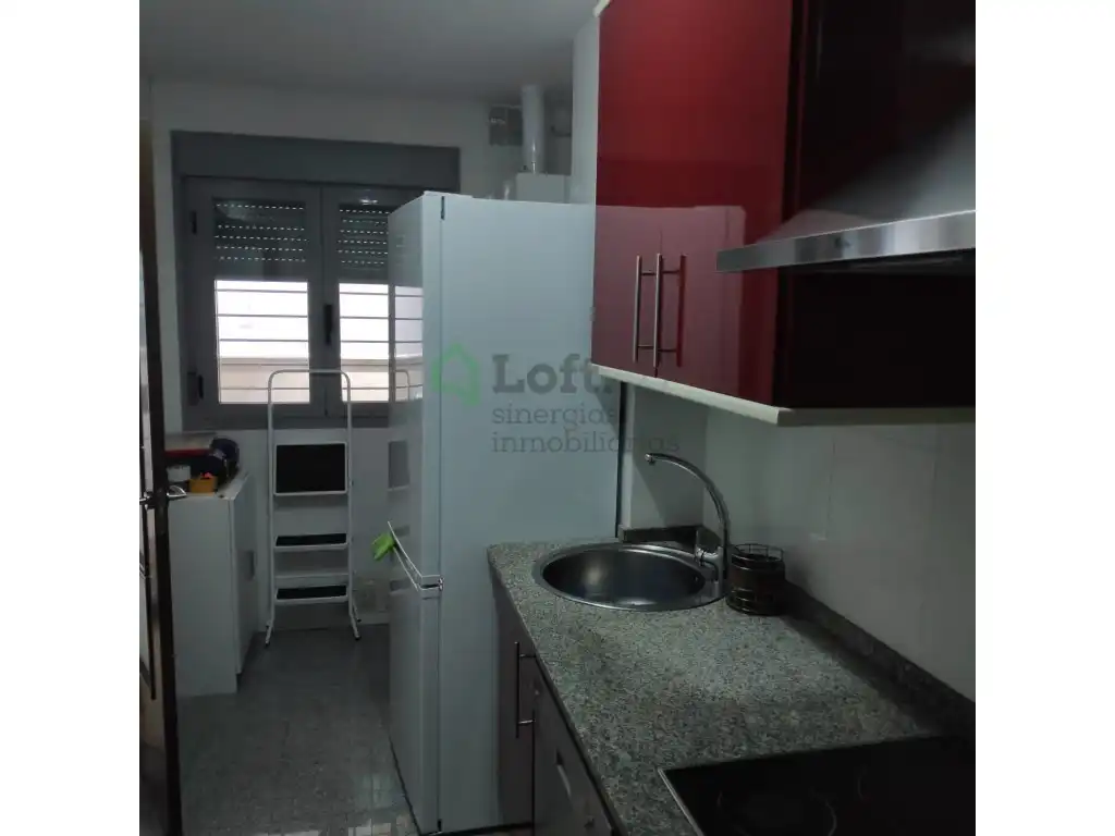 Cuina de Apartament en venda en Badajoz amb Aire condicionat
