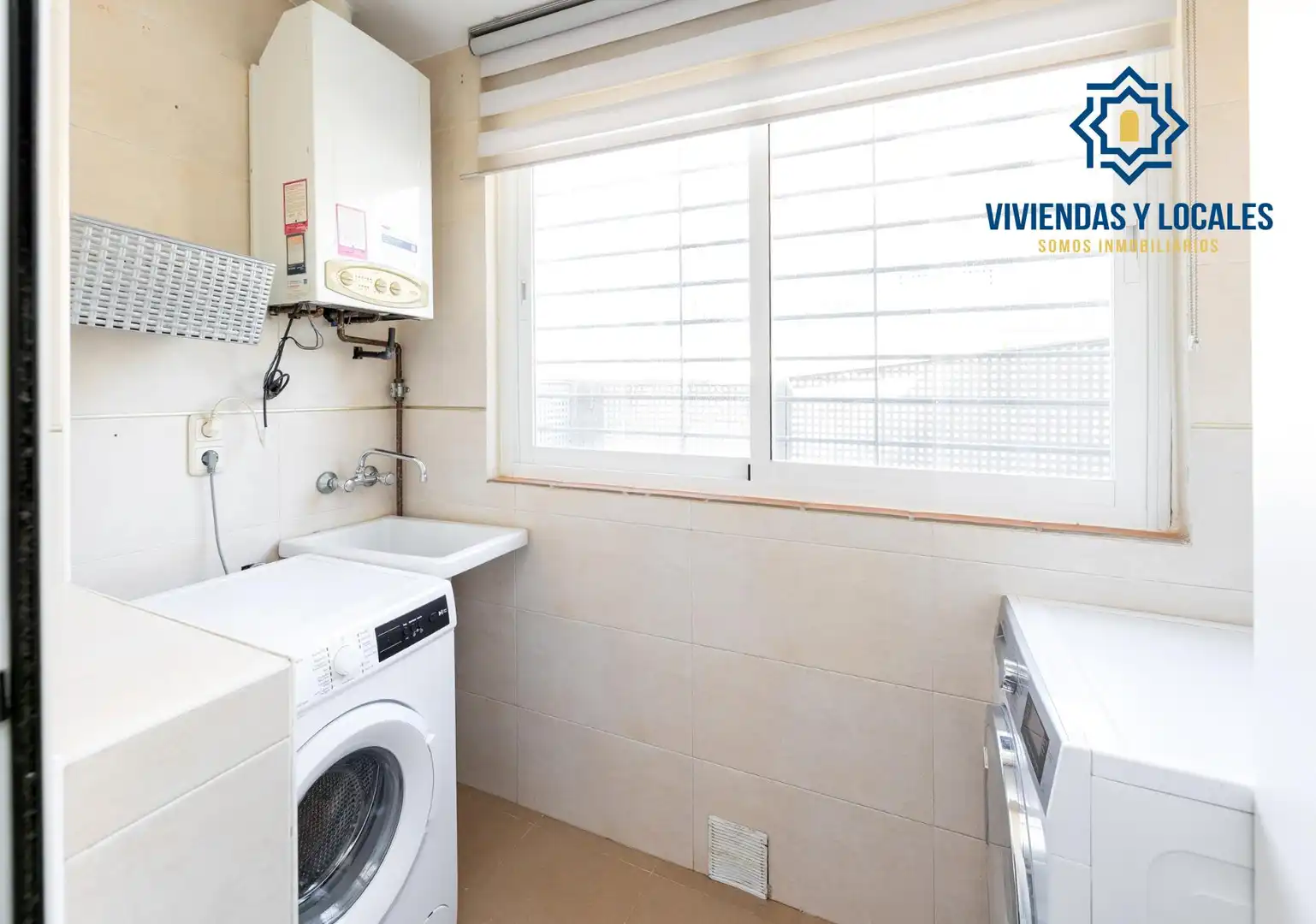 Casa a schiera con piscina in vendita a Calle Calle Despeñaperros 14a, imagen 10