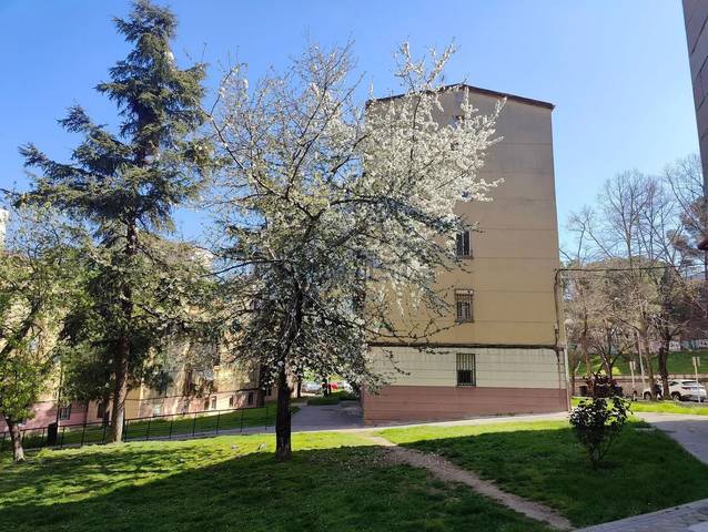 Piso en Venta en Calle de San Magín en Zofio
