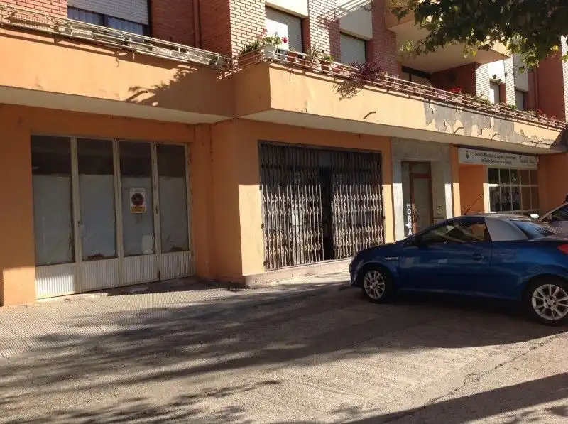Local comercial en venda a Avenida Calahorra, imagen 3