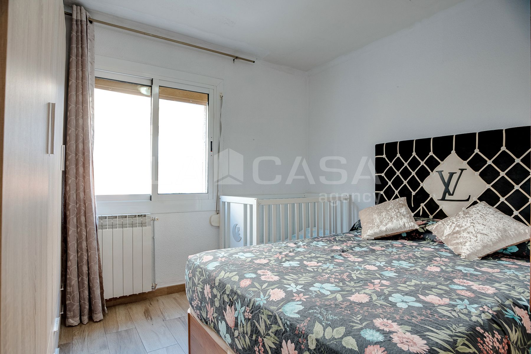 Bedroom of Flat for sale in L'Hospitalet de Llobregat