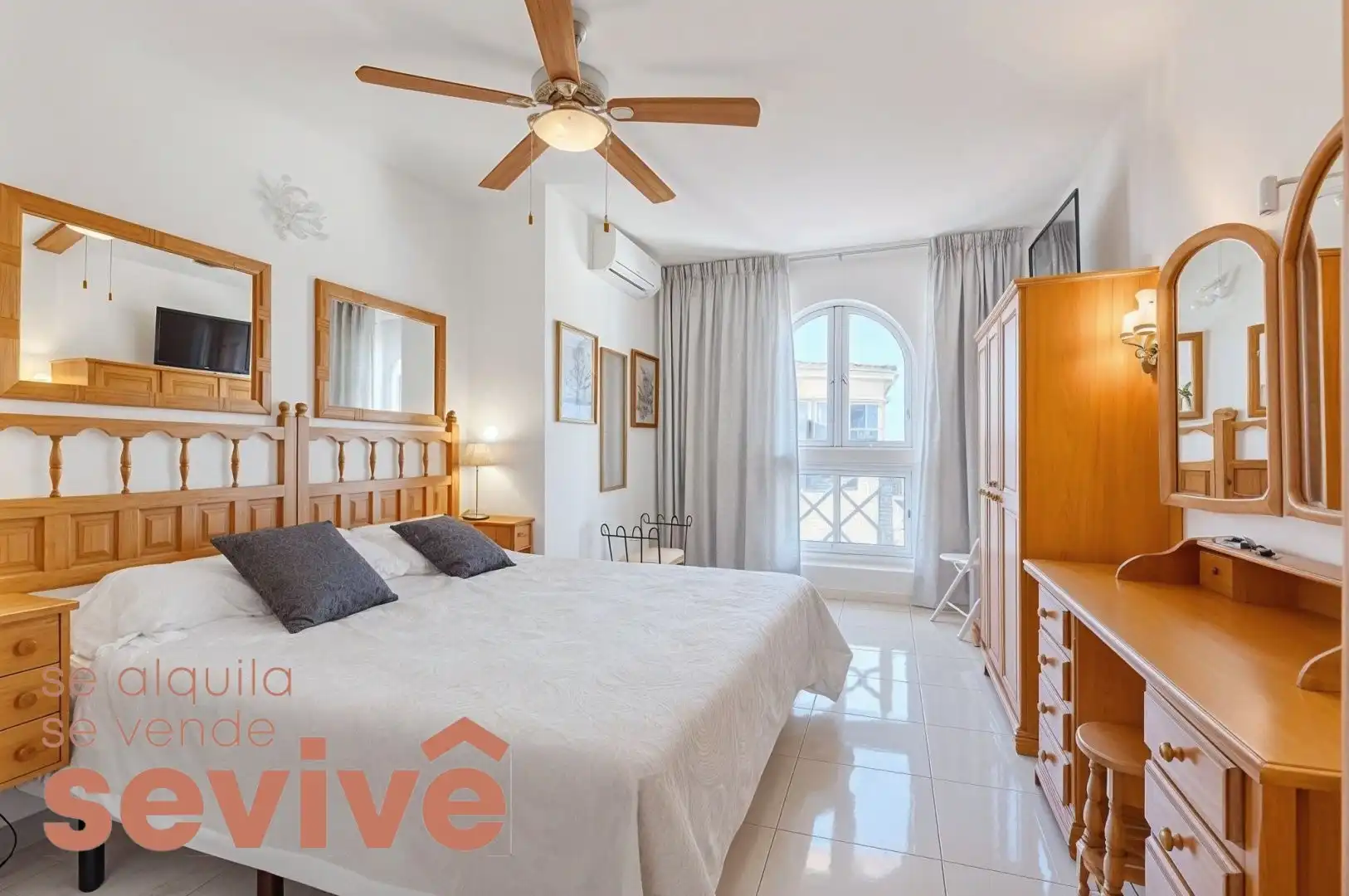 Bedroom of Flat for sale in Adeje  with Air Conditioner, Terrace and Swimming Pool