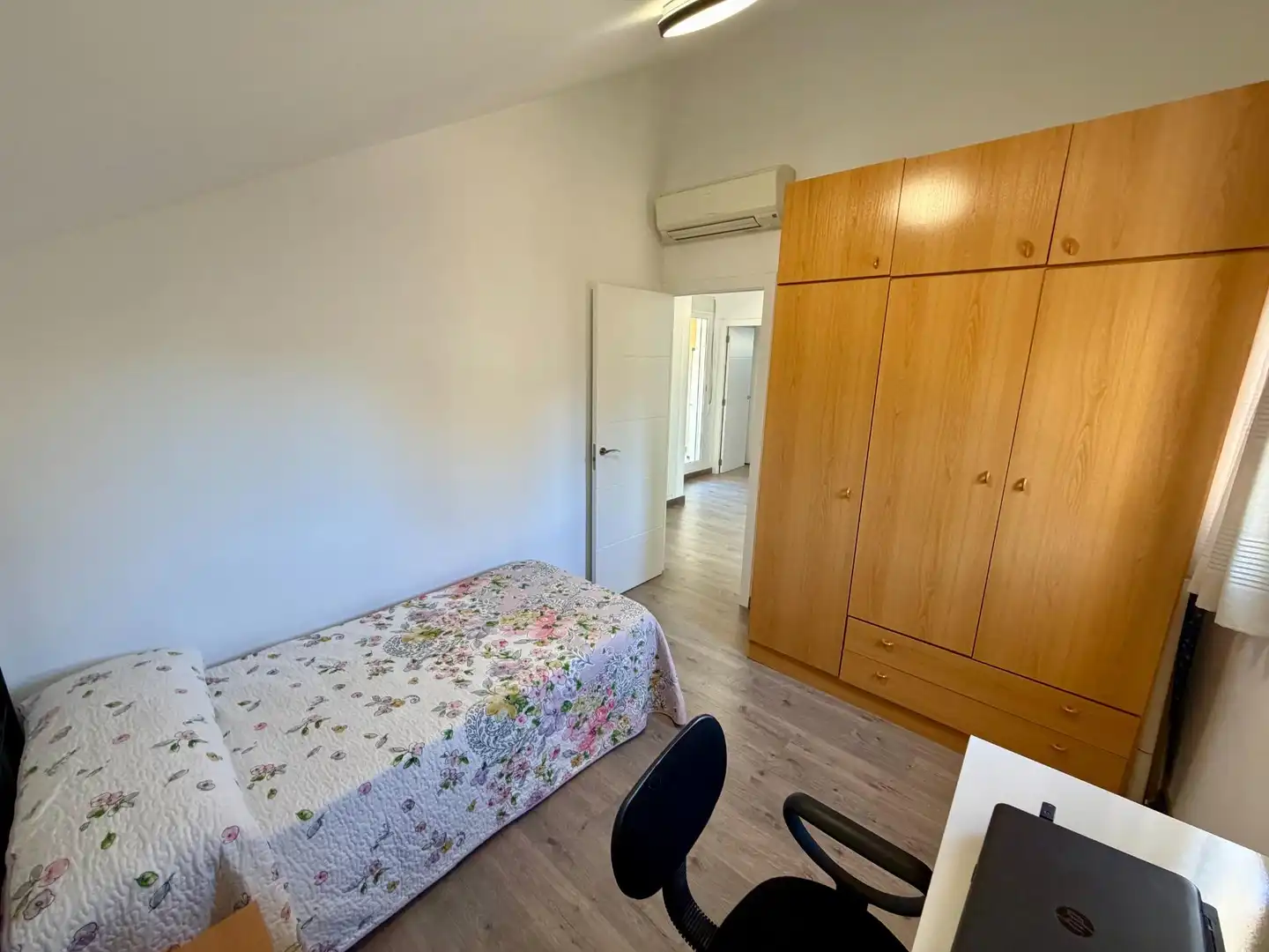 Habitación de Casa o chalet en venta en Torrent con Aire acondicionado, Jardín privado y Terraza