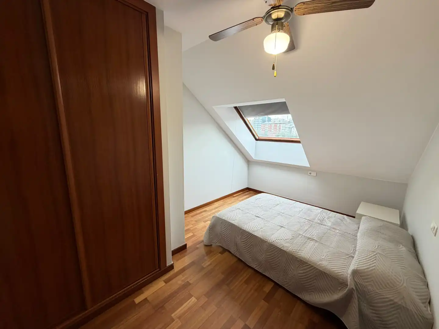 Schlafzimmer von Maisonette zur Miete in Sagrado Corazón - As Gándaras