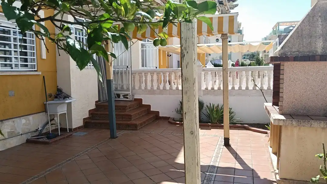 Terrasse von Wohnungen zum Verkauf in Xeraco mit Klimaanlage, Privatgarten und Terrasse