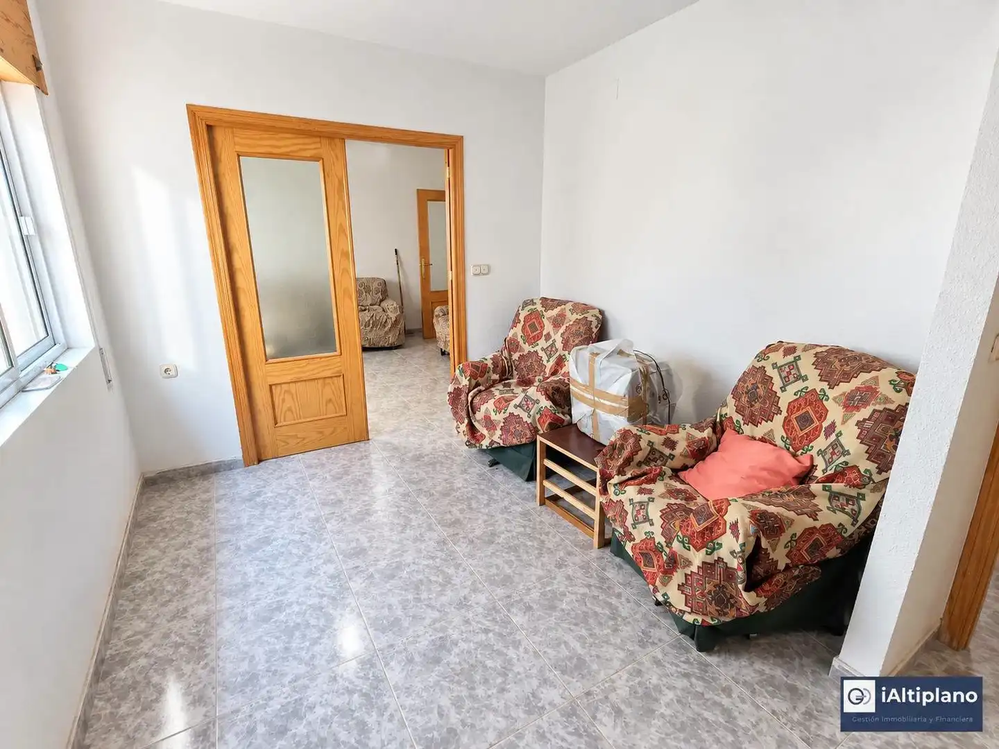 Casa en venta en Baza, imagen 2