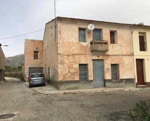 Vista exterior de Casa adosada en venda en Alicante / Alacant amb Terrassa