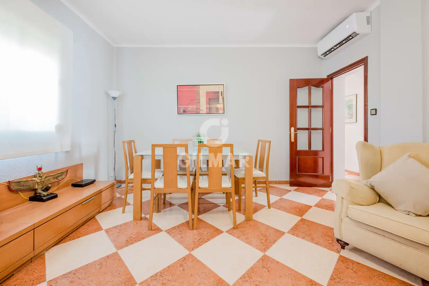 Vista exterior de Piso en venta en Cádiz con Calefacción