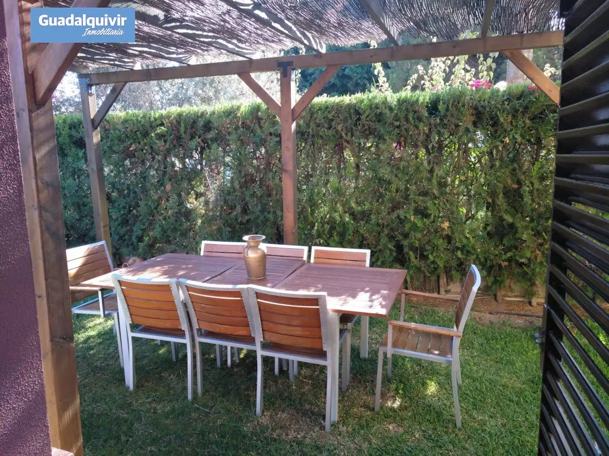 Terraza de Piso de alquiler en Rota con Aire acondicionado, Jardín privado y Terraza