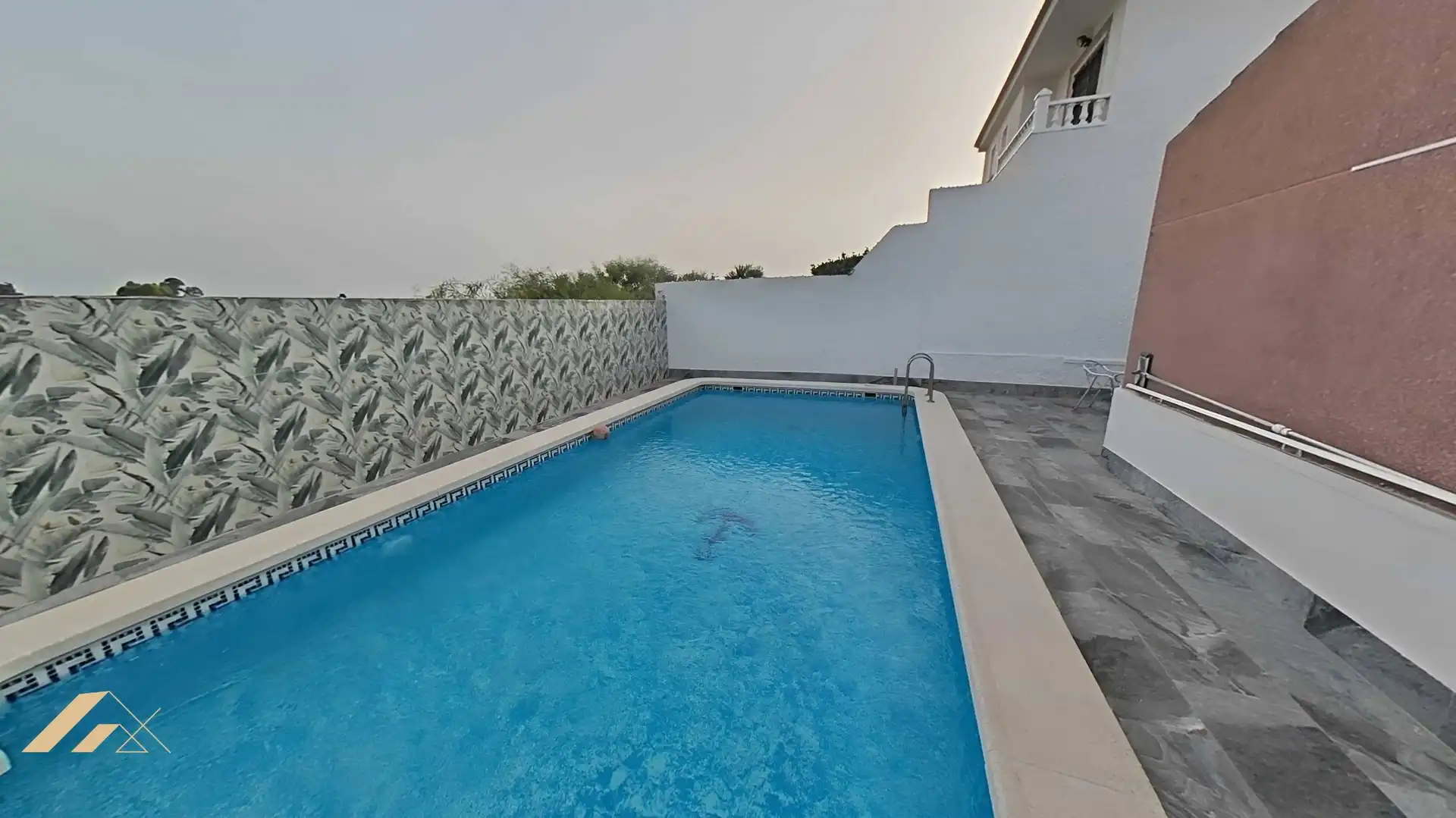 Piscina de Casa o chalet en venta en Torrevieja con Aire acondicionado, Terraza y Trastero