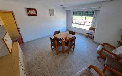 Dormitori de Pis en venda en Manuel amb Terrassa i Balcó