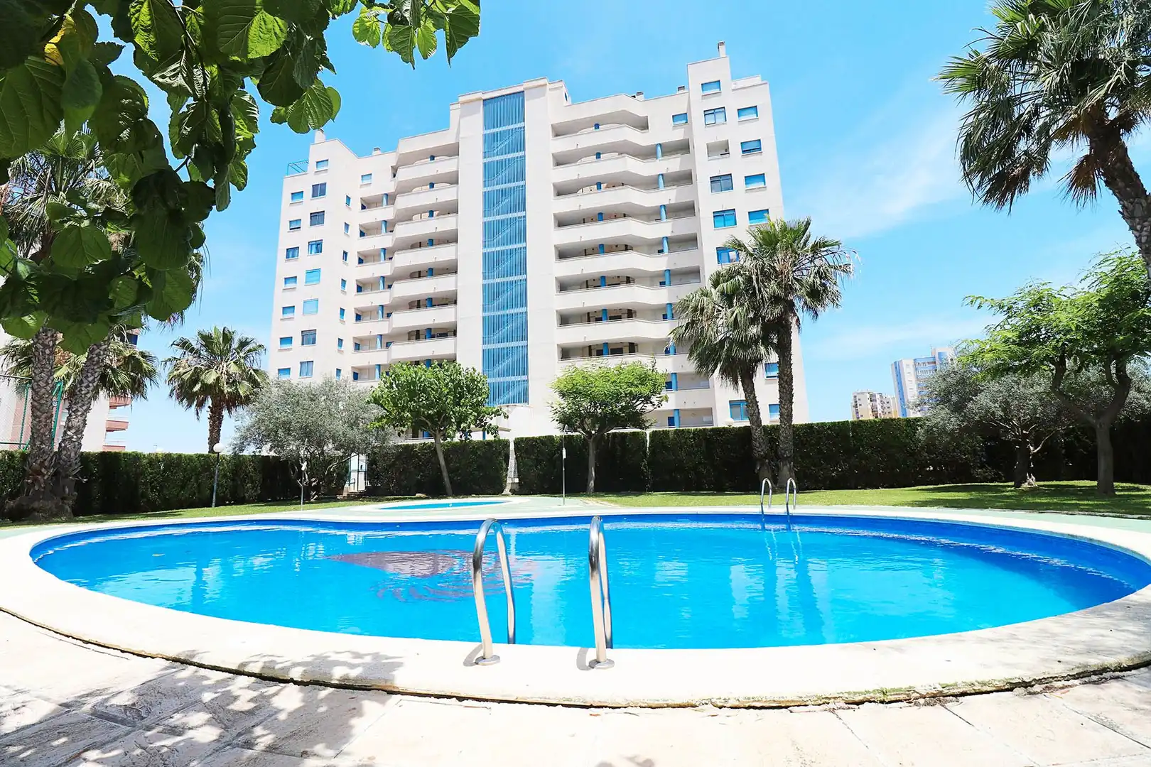 Apartamento con piscina en alquiler en Carrer Jesús Lucas, imagen 4