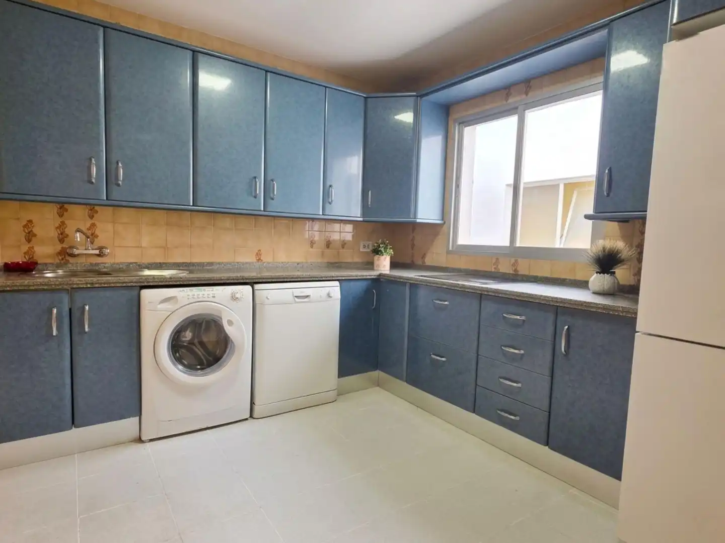 Piso con ascensor en venta en Calle GRANADA 3, imagen 9