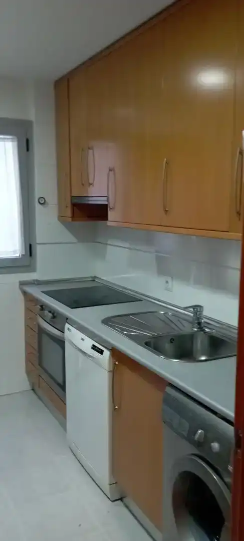 Cuina de Pis en venda en Ciudad Real Capital amb Aire condicionat i Balcó