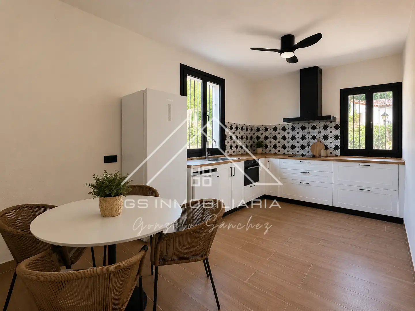 Cocina de Casa o chalet de alquiler en Lucena con Aire acondicionado, Trastero y Piscina