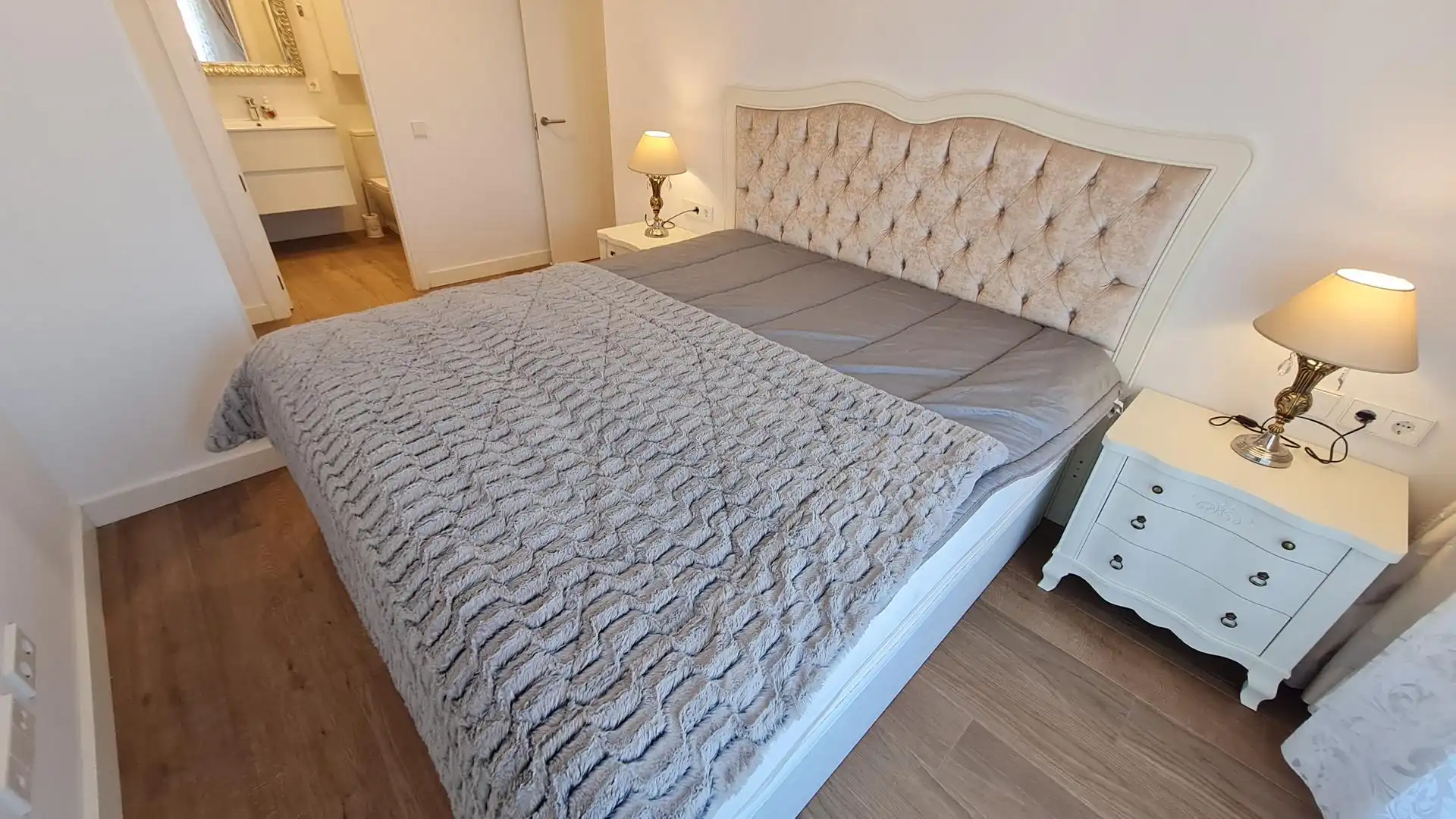 Habitación de Apartamento en venta en Alicante / Alacant con Aire acondicionado, Calefacción y Terraza
