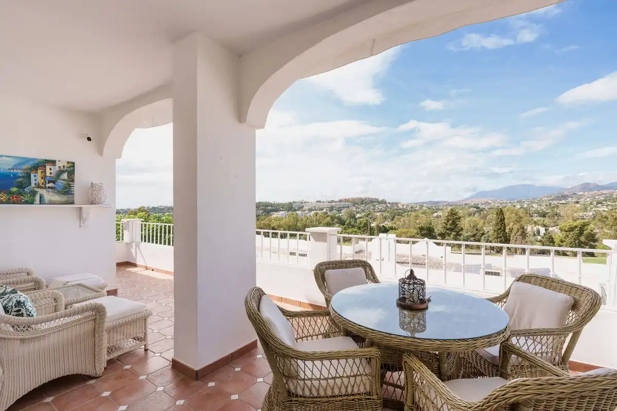 Reihenhaus zum Verkauf in Nueva Andalucía