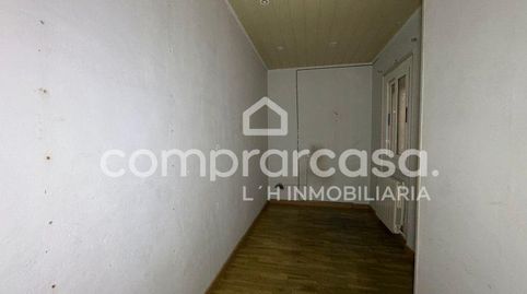 Piso luminoso de 97 m2 con terraza, 3 habitaciones y ascensor en Sant Boi, imatge 4