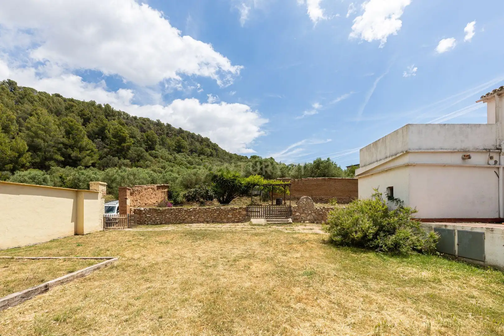Garden of Country homes for sale in Piera  with Air Conditioner, Private garden and Storage room