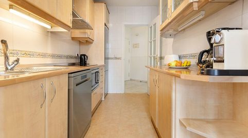 Foto 4 de Apartamento en venta en Carlota Alessandri, La Carihuela - Los Nidos, Torremolinos