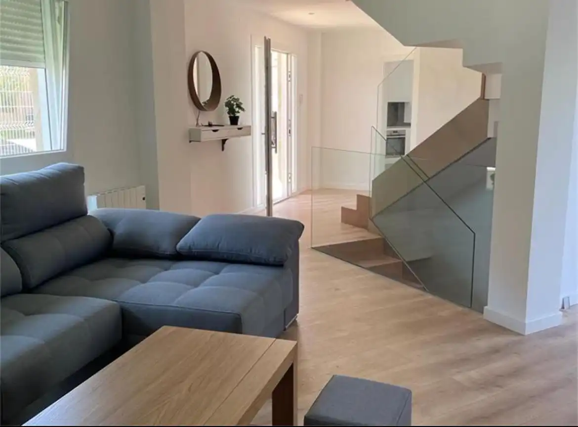 Einfamilien-Reihenhaus zum Verkauf in Lugar San Cibran, 110, Aldán