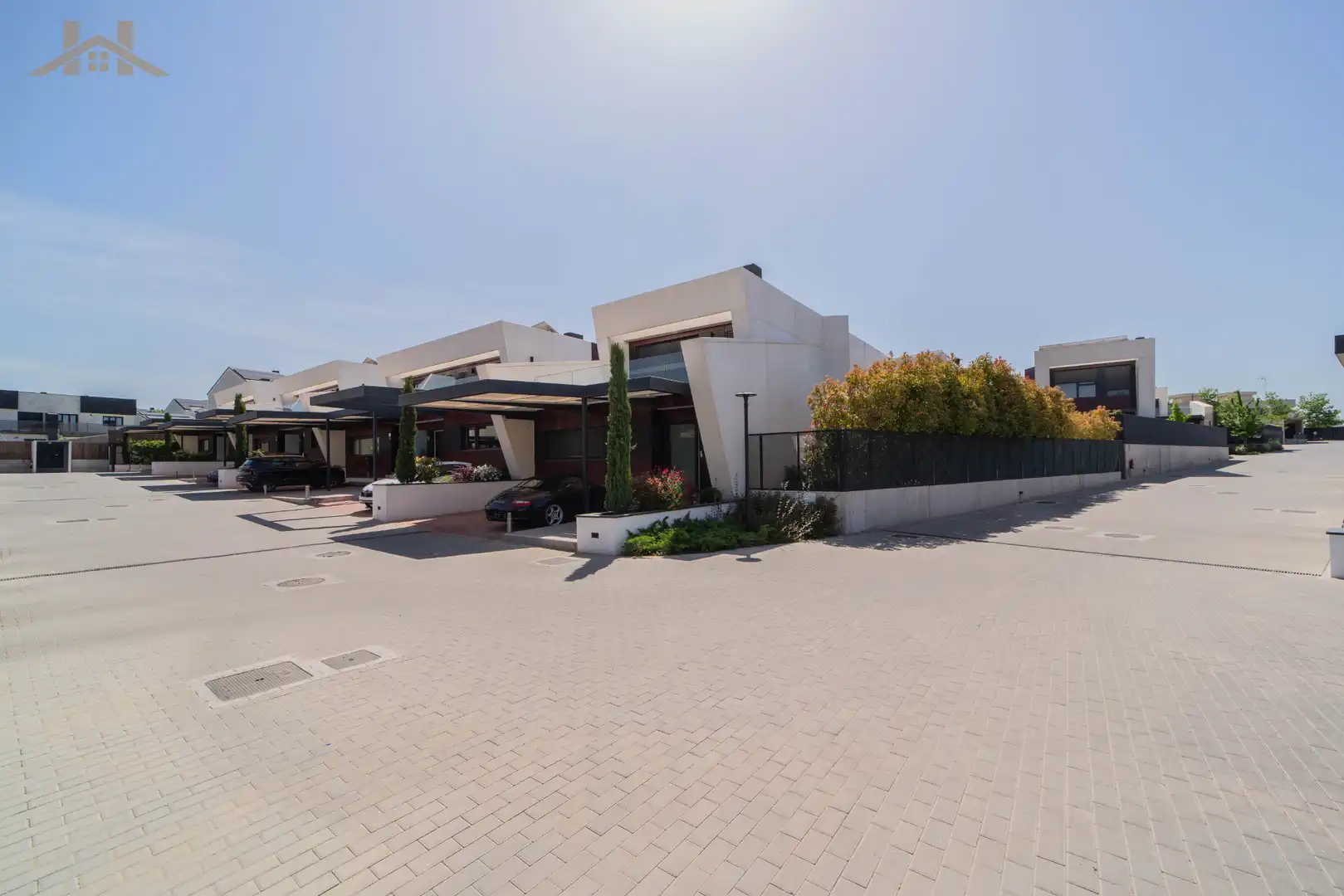 Vista exterior de Casa o xalet en venda en Boadilla del Monte amb Calefacció, Jardí privat i Parquet