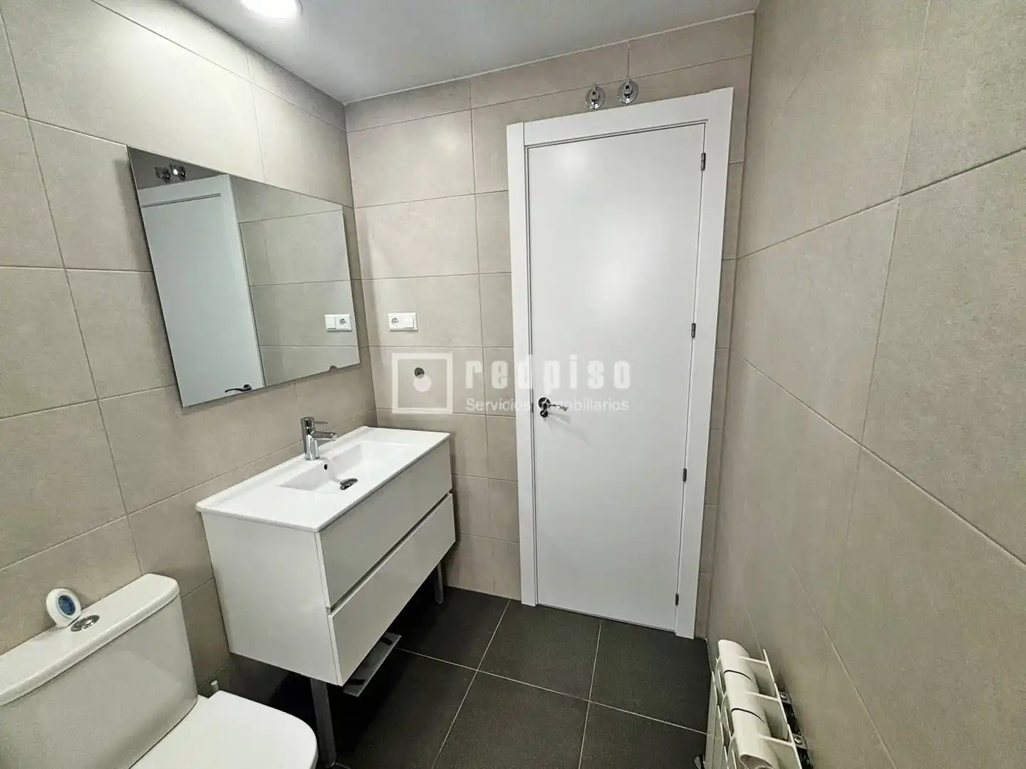 Piso en venta en Alovera