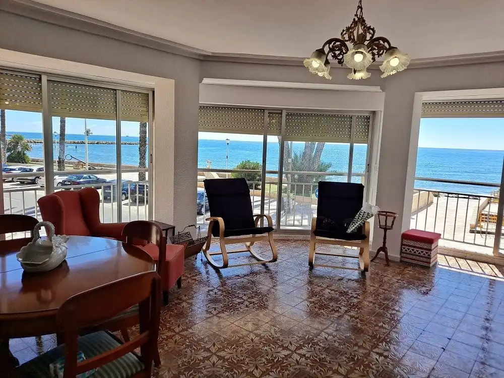 Piso con ascensor en venta en Santa Pola ciudad