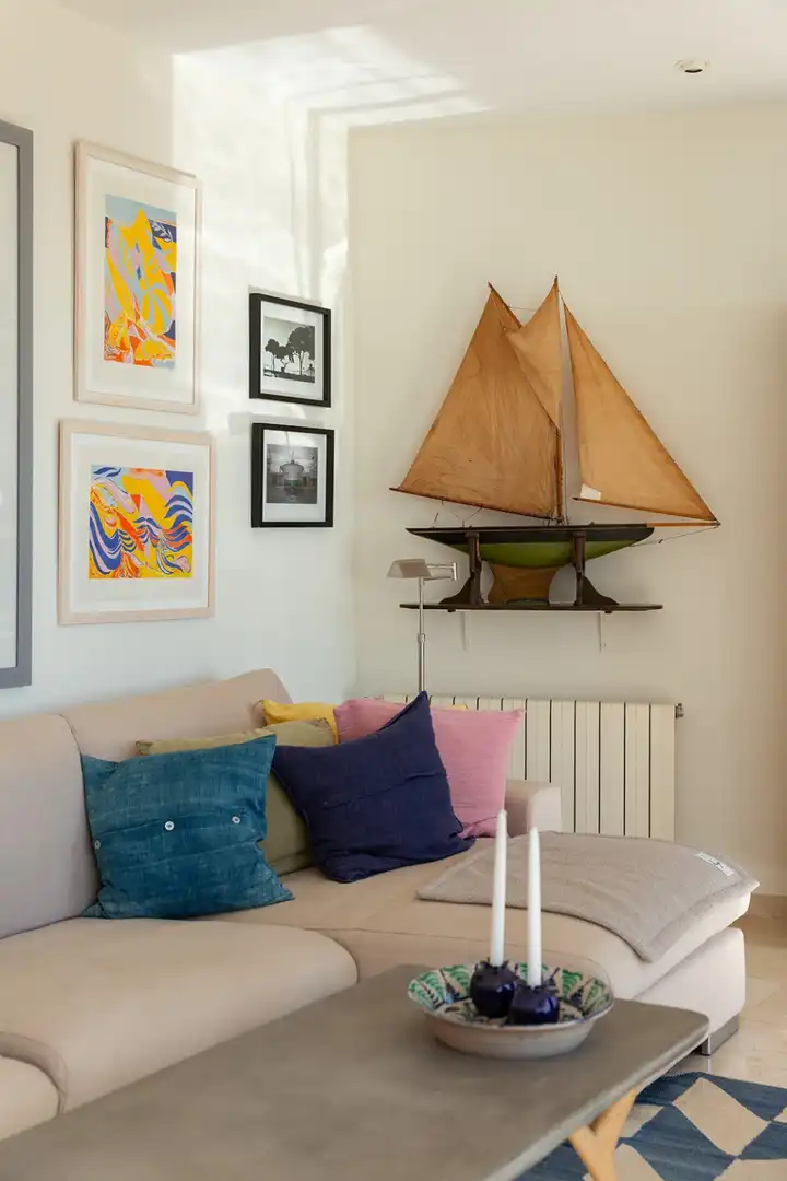 Sala d'estar de Casa adosada en venda en  Palma de Mallorca amb Aire condicionat, Jardí privat i Terrassa