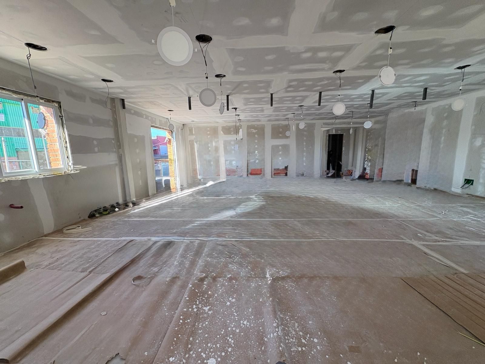 Nau industrial en venda en Rubí