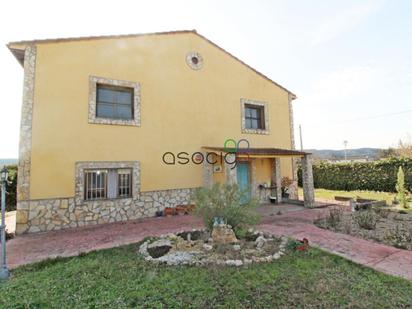 Exterior view of House or chalet for sale in Espinosa de Henares  with Heating and Furnished