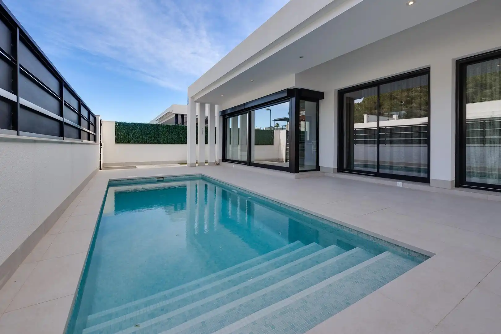 Piscina de Casa o chalet en venta en Pilar de la Horadada con Aire acondicionado, Calefacción y Jardín privado