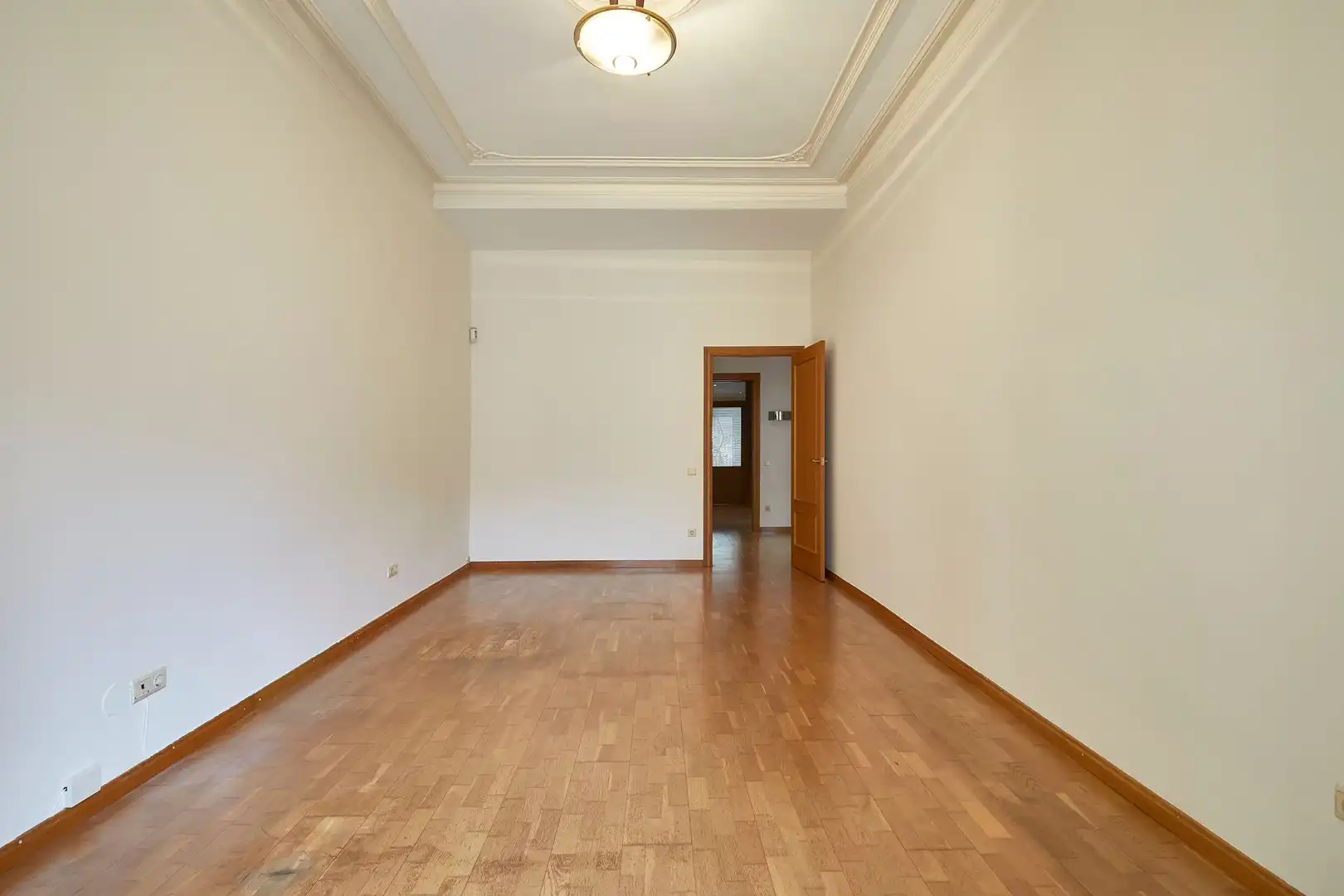Planta baja en venta en Barcelona con Aire acondicionado, Terraza y Balcón