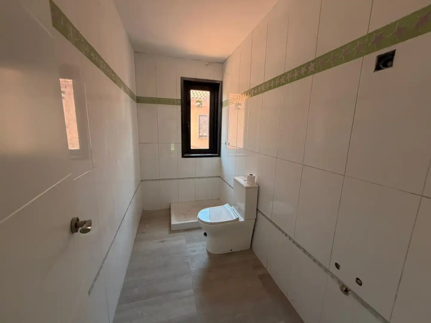 Bany de Casa adosada en venda en Ferrol amb Jardí privat, Parquet i Balcó