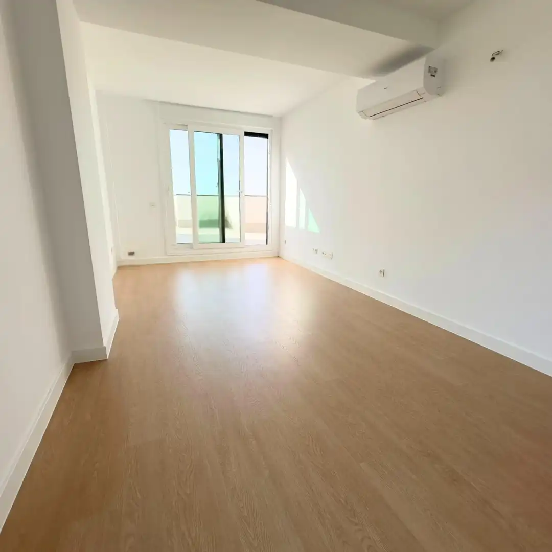 Living room of Flat for sale in Arganda del Rey  with Air Conditioner, Heating and Terrace
