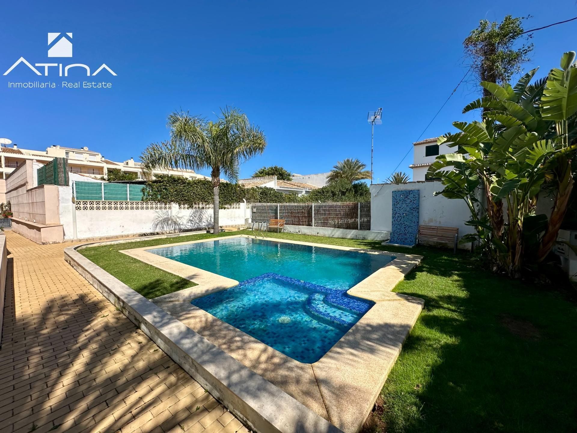 Apartament en venda a Calle Calle Venecia, Montañar - El Arenal