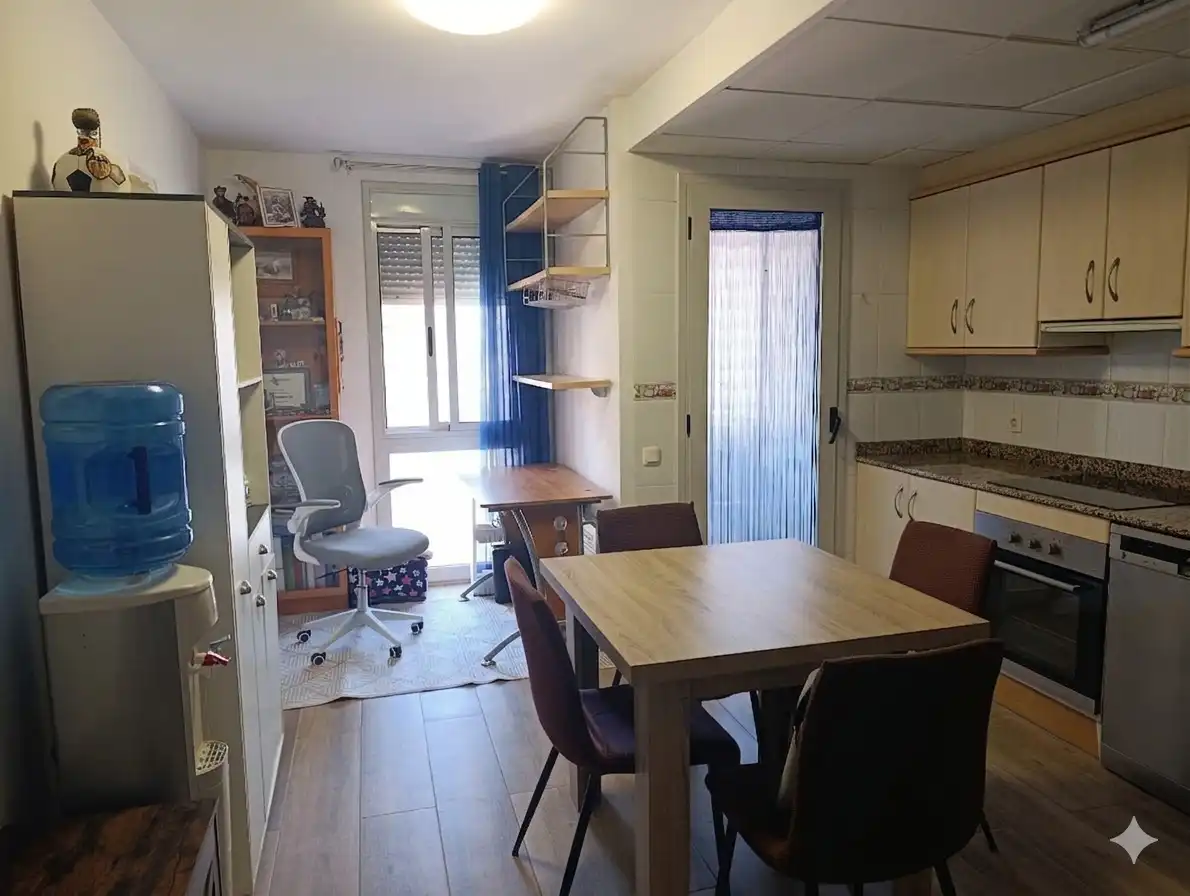 Cuina de Pis en venda en Tortosa amb Aire condicionat, Moblat i Balcó