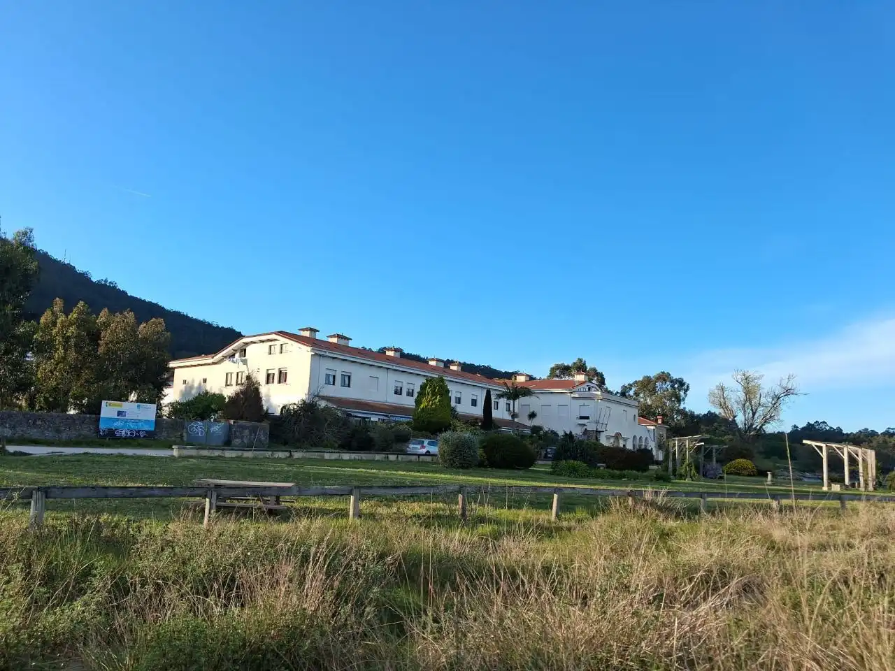 Vista exterior de Apartamento en venta en A Guarda   con Calefacción, Piscina y Piscina comunitaria