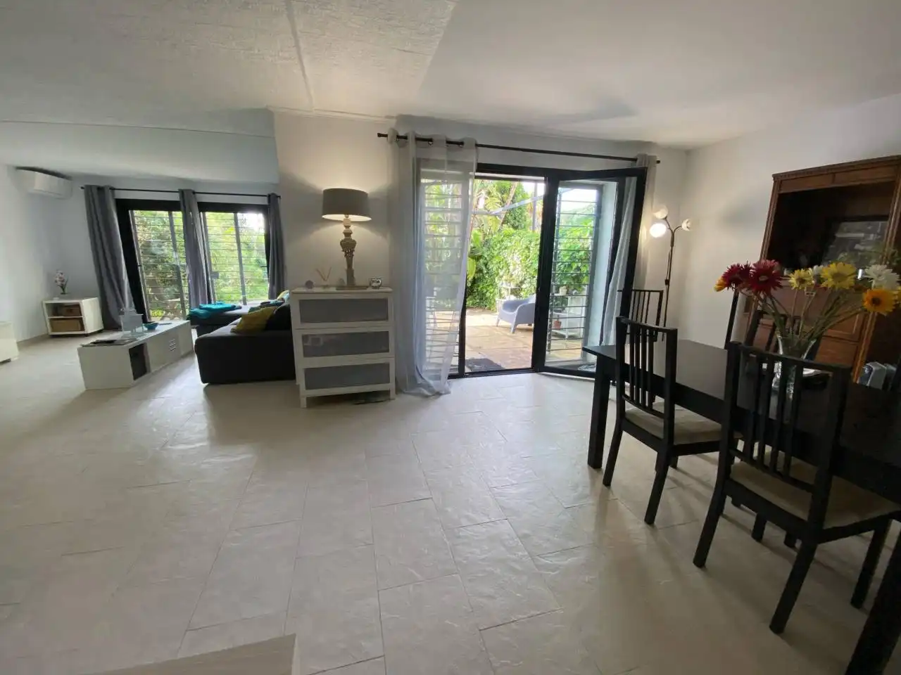Dúplex en venta en Calle Santiago de Compostela, Sotogrande Costa