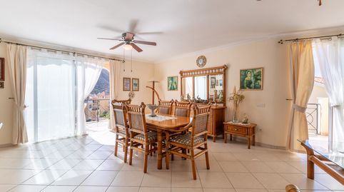 Foto 4 de Ático en venta en Los Cristianos, Arona