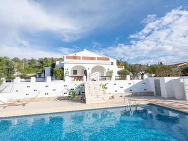 Villa avec piscine à vendre à Partida Tosal de la Cometa