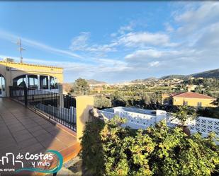 Vista exterior de Casa o xalet en venda en Potries amb Aire condicionat, Calefacció i Jardí privat