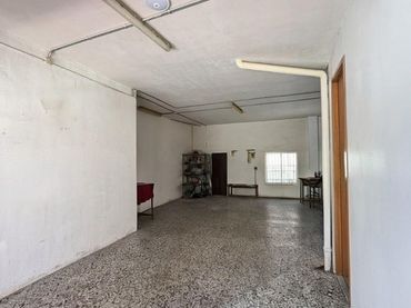 Local comercial en venta en Pedanías Oeste