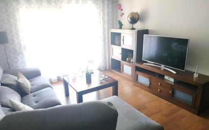 Living room of Flat for sale in Marbella  with Air Conditioner, Terrace and Furnished