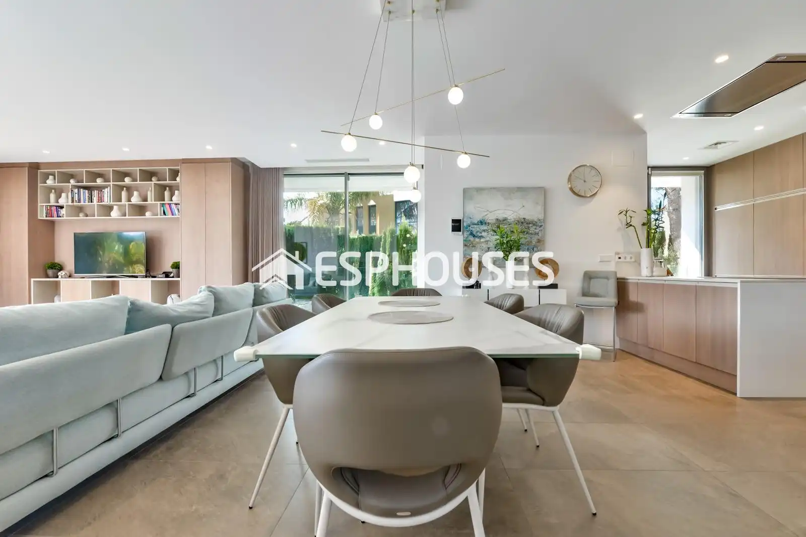 Comedor de Casa o chalet en venta en Finestrat con Aire acondicionado, Calefacción y Piscina