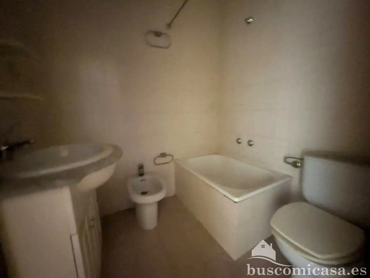 Bathroom of Flat for sale in Mengíbar  with Balcony