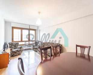 Living room of Flat to rent in Oviedo   with Heating, Parquet flooring and Terrace