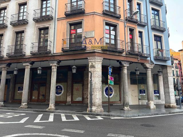 Local comercial en Venta en CALLE MATÍAS SANGRADOR, 1 en Centro