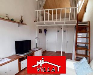 Dormitori de Casa o xalet de lloguer en Laredo amb Calefacció i Moblat