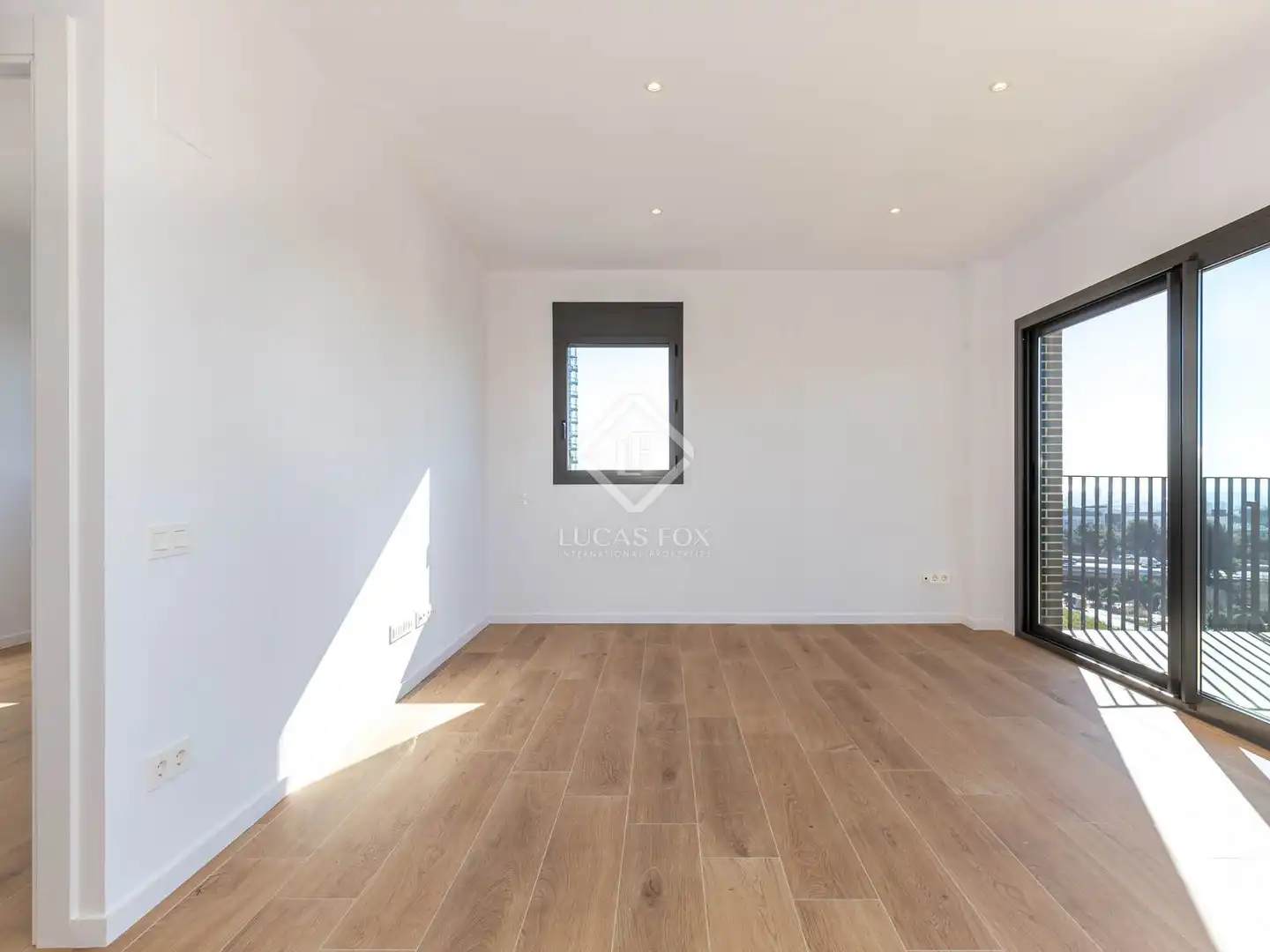 Flat with terrace to rent in Finestrelles, imagen 5